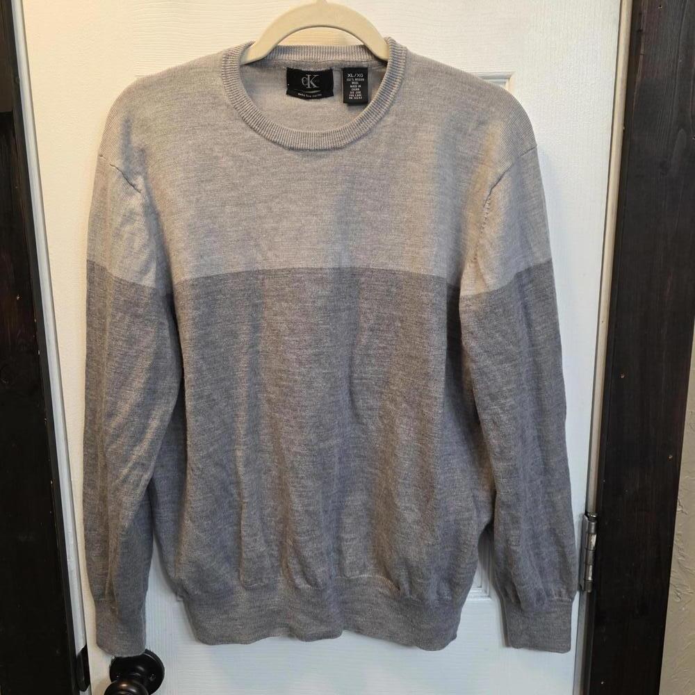 Calvin Klein Men's 100% Merino Wool Sweater XL Gray Two-Tone